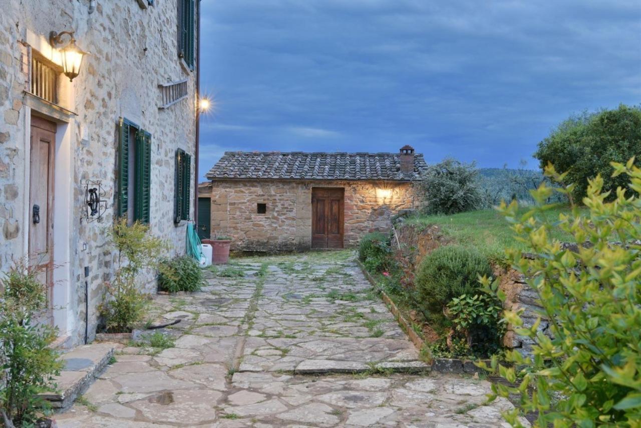 Agriturismo I Poggilunghi Чивителла-ин-Валь-ди-Кьяна Экстерьер фото